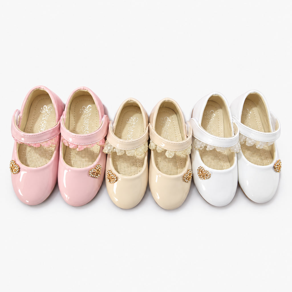 [DLM23-110-1] Zapato de charol Oxford para niña con adorno en la correa