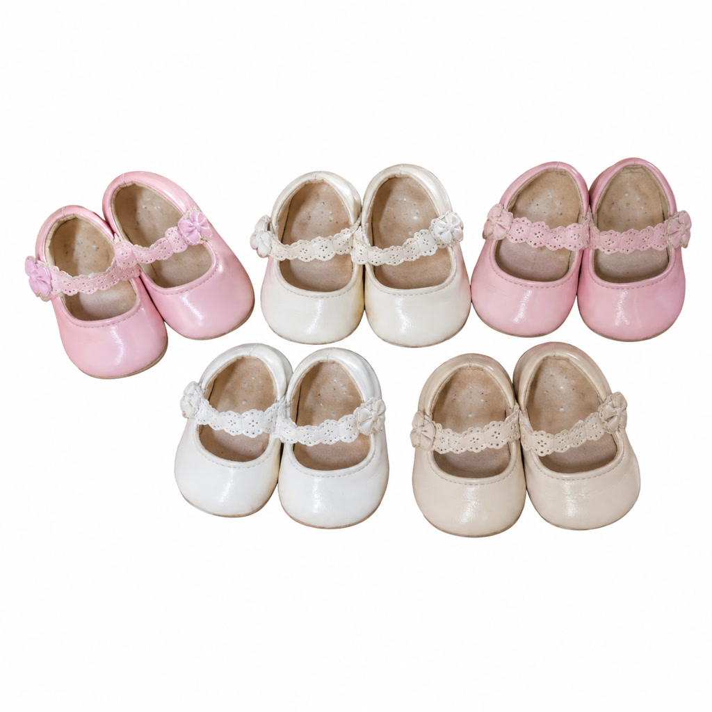 [DLM-4108] Zapato de charol para niña con flores sobre correa delantera (26-30)
